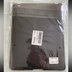 Black iPad 2/3/4 case